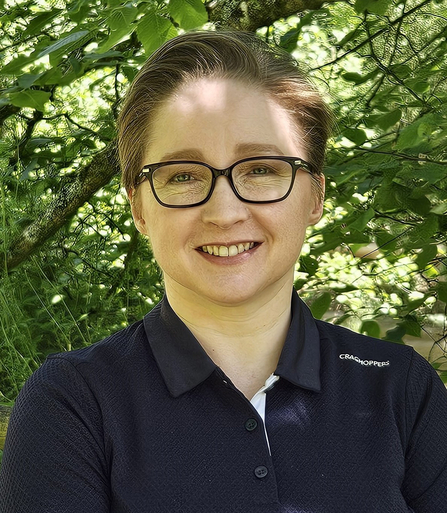 A head and shoulders photo of Christianne Tipping